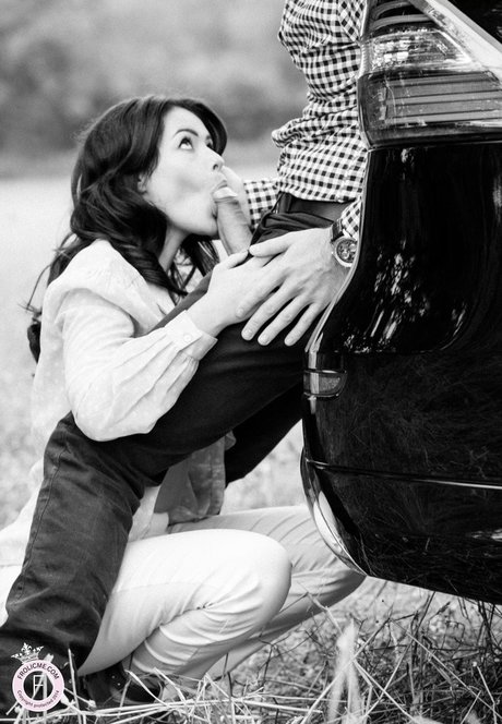 Ava Dalush model top galleries