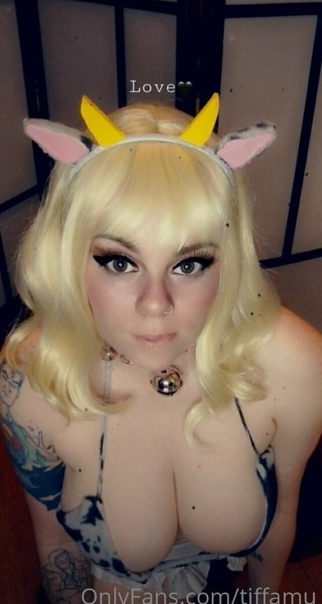 tiffa lewd adult actress pic