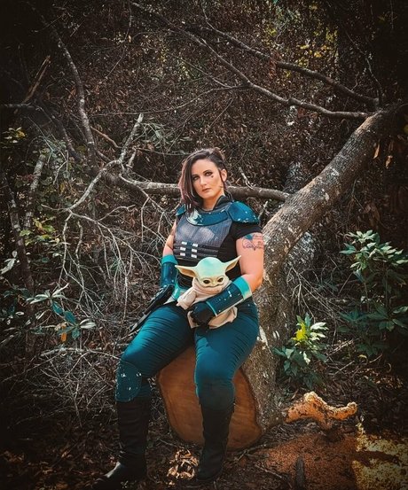 lindsaylovecosplay thumbnail