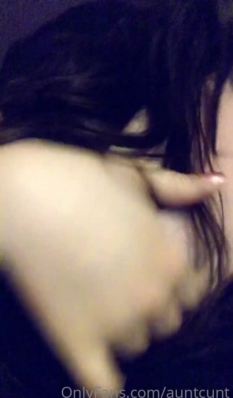 auntcunt thumbnail