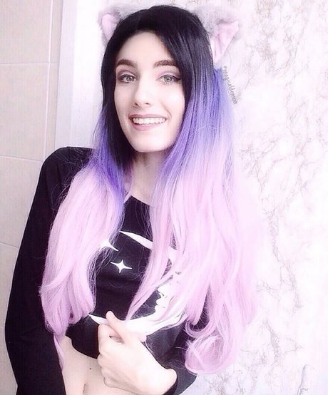 Danna Alquati pornstar adult archive