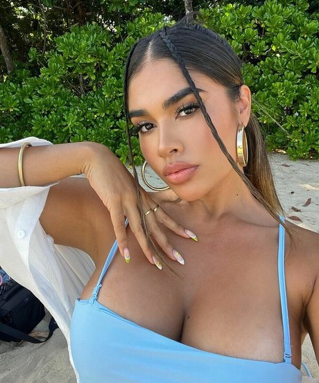 sucking tits onlyfans free xxx pic