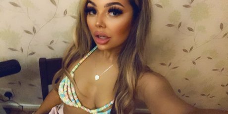 emilyexotics model nude pic