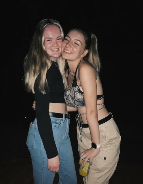 Sarao Sulli xxx pornstar pictures