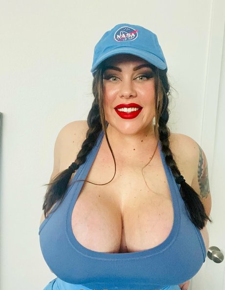 thelolamoon model adult images