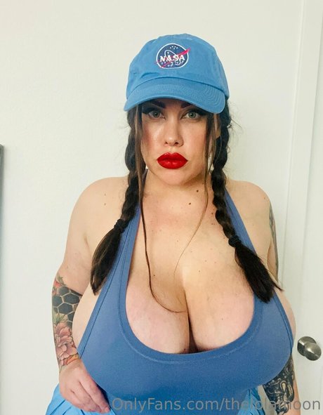 thelolamoon star porn pics
