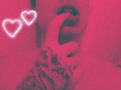 THICC BUT FREE star nudes archive