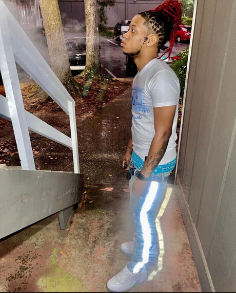 Mr makeithappen free model picture