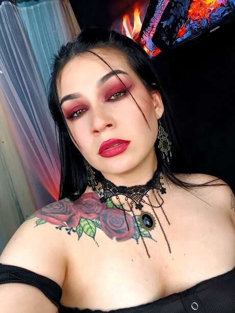 Rose Addamss_ model beautiful galleries