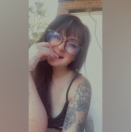 Lil Freckled Goddess sexy star pic