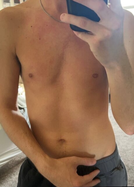 Hairy Twink Boy erotic model gallery