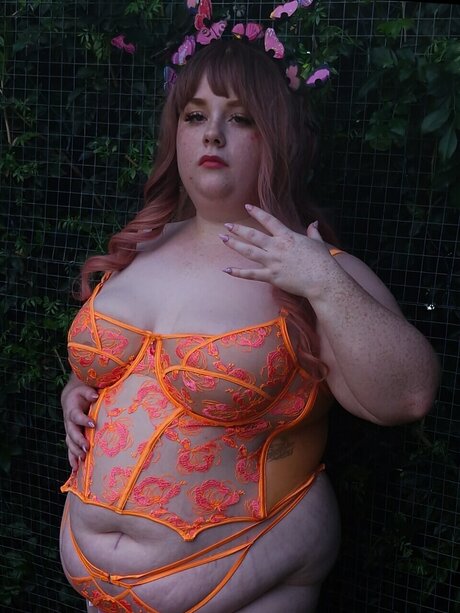 Scarlett Evergreen perfect model gallery