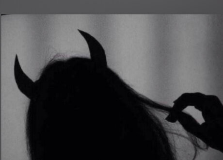 _picy lut_ erotic pornstar images