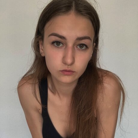 KARTINA star high quality photos