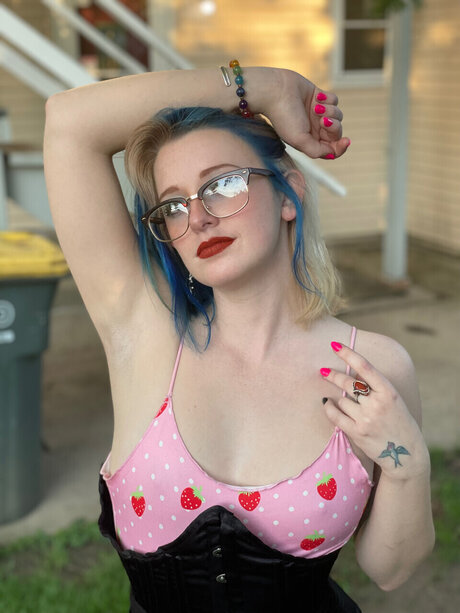 Cassie Quill pornstar free photos