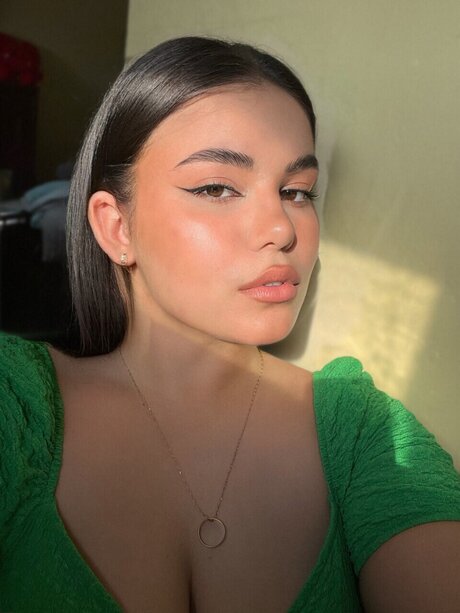 Nadi_ hd actress pics