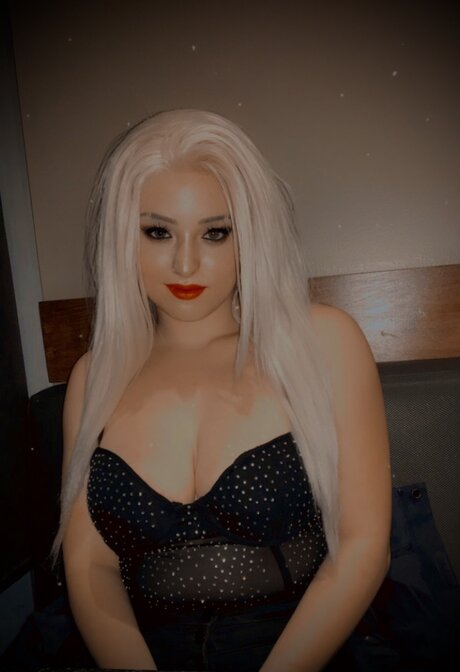 Tia Bunny erotic model archive