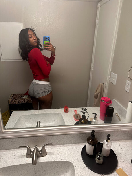 Yofavchocolate_ porn actress pic