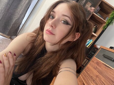 Chienokami hot model pic