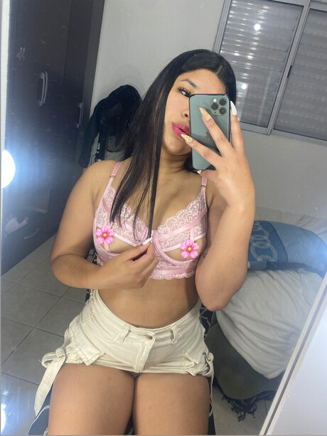 _HOT GIRL VCALL_ beautiful actress image