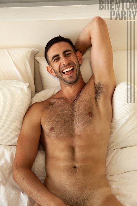 MaxxxUnicorn model high quality image