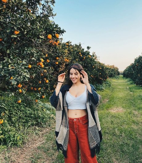 Yuval Hofesh hd pornstar pics