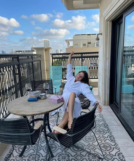 Yuval Hofesh nude pornstar pictures