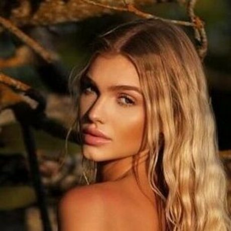 Rebecca Raines beautiful model gallery