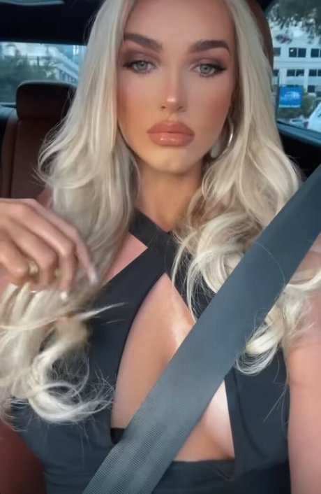 Rebecca Raines pornstar perfect photo