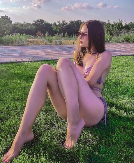 E katn hot pornstar photo