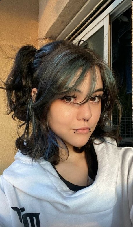 Say Cat Pe nude actress archive