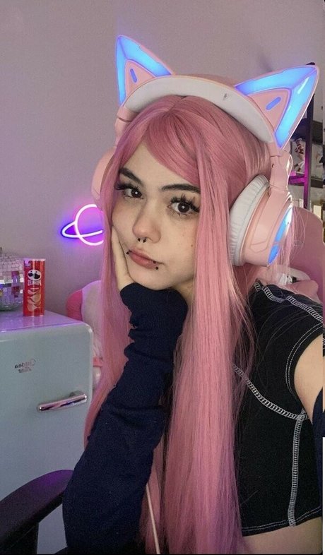 Say Cat Pe model perfect galleries