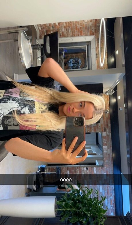 pregnant threesome onlyfans free porn picture