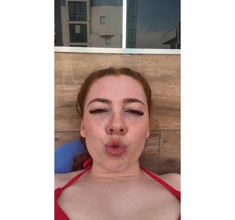 Molly Capper nice actress archive