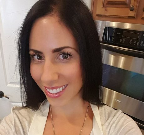 Theresa Lynn Coulter thumbnail