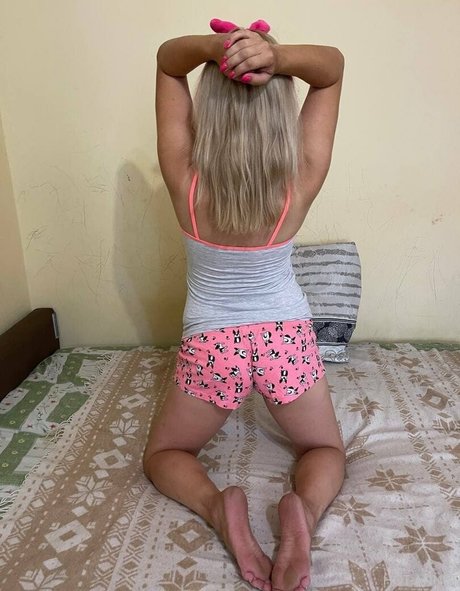 anna bellla porn actress photos