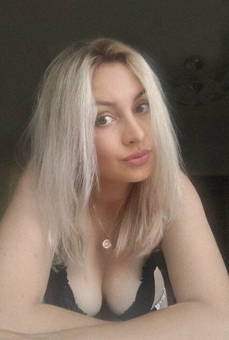 anna bellla hd actress picture