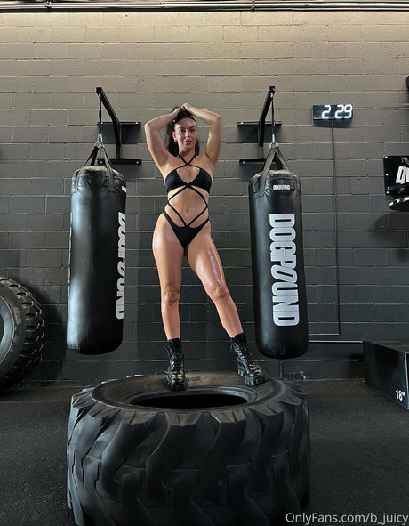 B juicy pornstar sexy photo