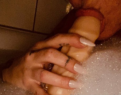 miss sexy feet pretty star photo