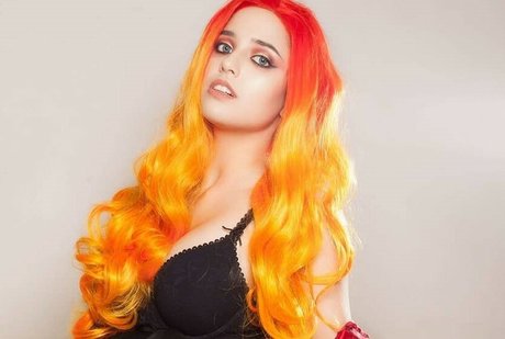 Camu Valoy adult actress pics