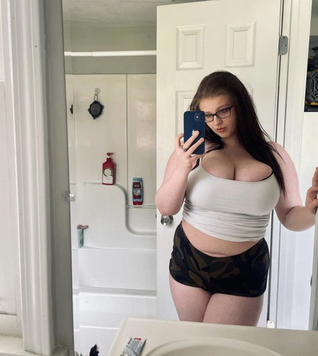 Kelbaby high quality actress galleries