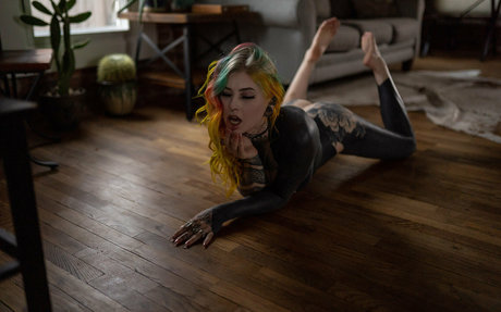 droptopsavage nude model gallery