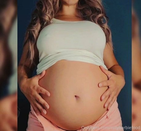 cutybarby star nudes img