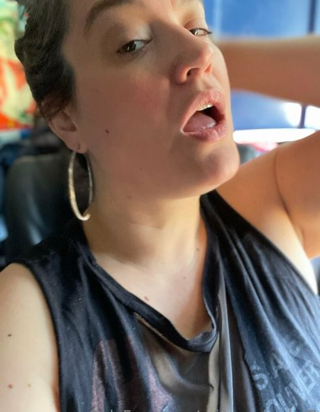 princessharlot7 perfect model image