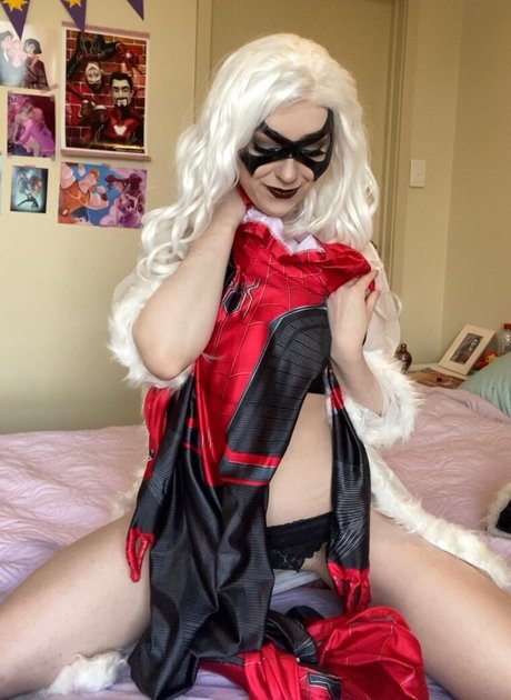 Ashlee Tayla nice actress pics