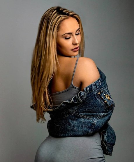 gelina marie sex star pics