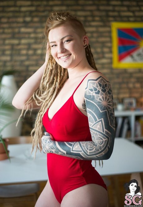 blonde muscle onlyfans sexy pictures