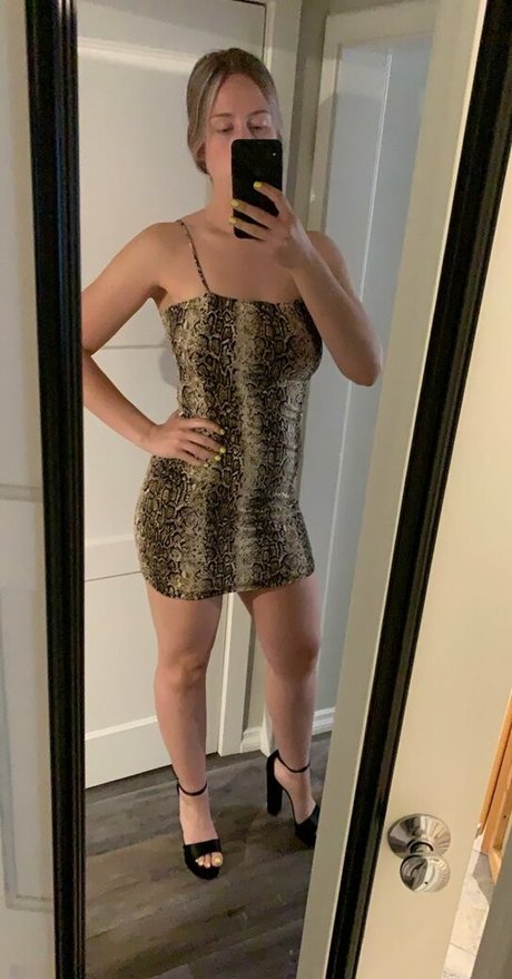 Emma Dahline star top images