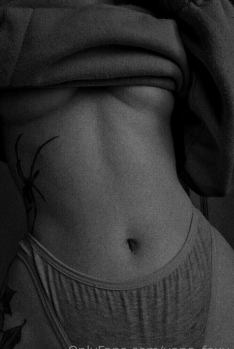 yanafoxy free beautiful pornstar img