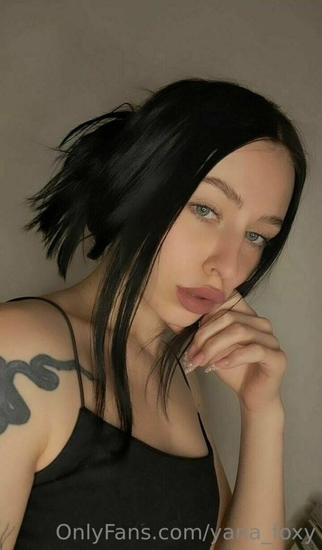 yanafoxy free pornstar nude galleries